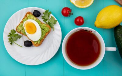 How Blood Sugar Balance Impacts Energy, Mood, and Cravings 